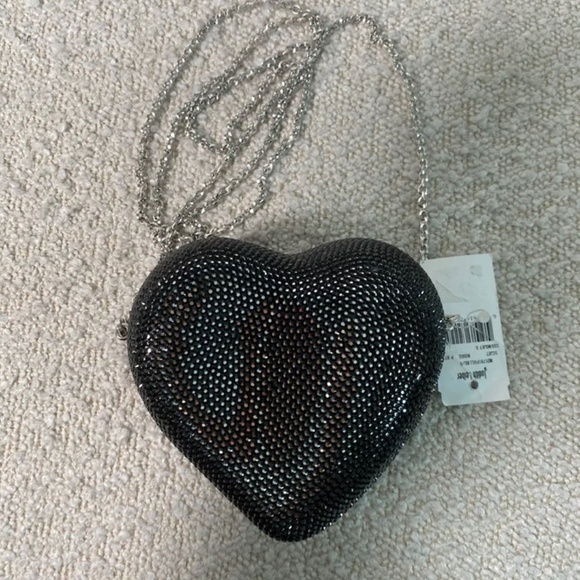 Authentic JUDITH LEIBER Crystal Heart Minaudière Clutch Black - Picture 7 of 8